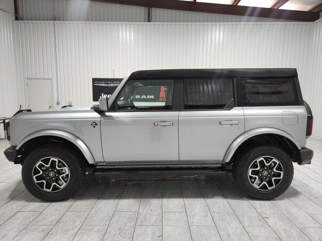 new 2024 Ford Bronco car, priced at $48,589