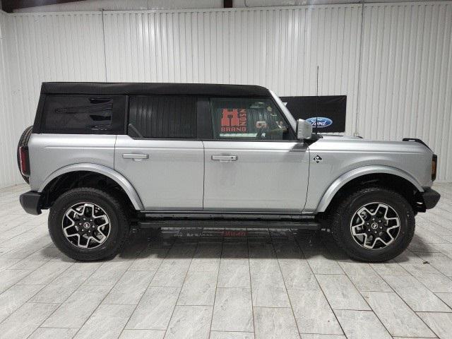 new 2024 Ford Bronco car, priced at $48,589