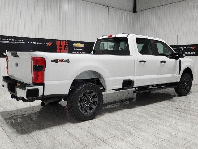 new 2024 Ford F-250 car, priced at $54,861