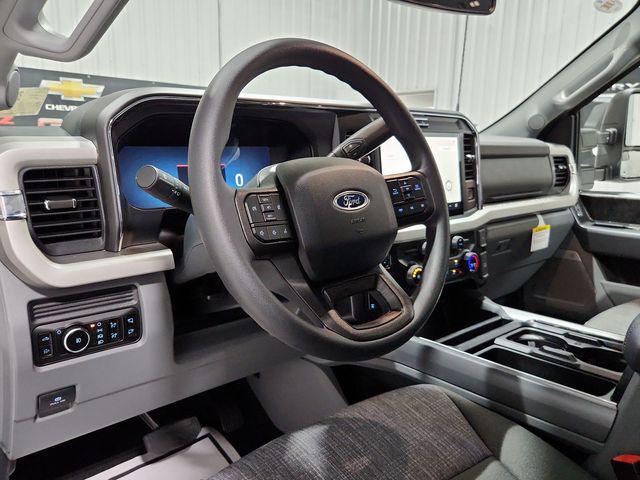 new 2025 Ford F-250 car, priced at $73,727