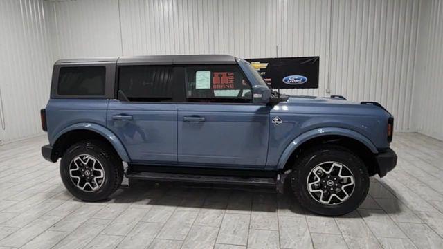 new 2025 Ford Bronco car, priced at $51,959
