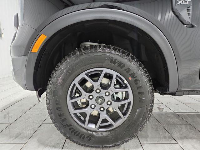 new 2025 Ford Ranger car, priced at $35,923