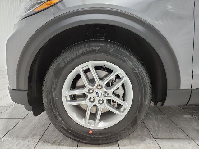 new 2026 Ford Explorer car, priced at $41,146