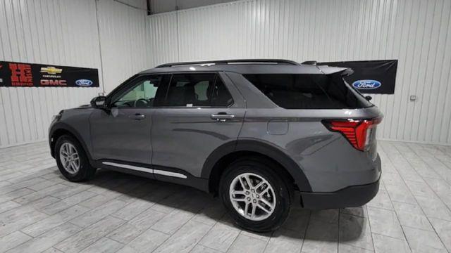 new 2025 Ford Explorer car, priced at $42,443