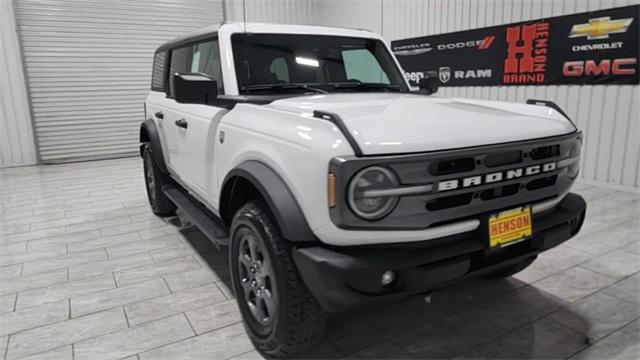 new 2024 Ford Bronco car, priced at $42,877