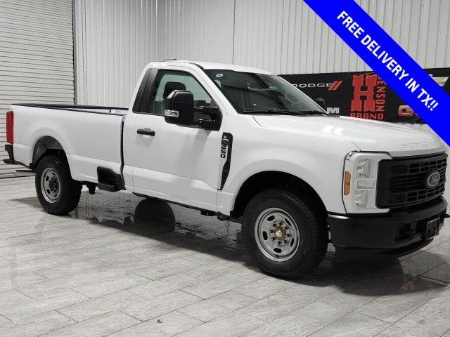 new 2024 Ford F-250 car, priced at $45,320