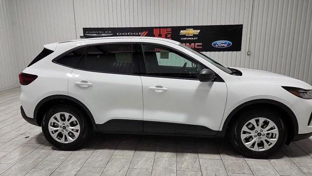 new 2025 Ford Escape car, priced at $26,116