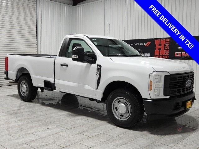 new 2024 Ford F-250 car, priced at $45,072