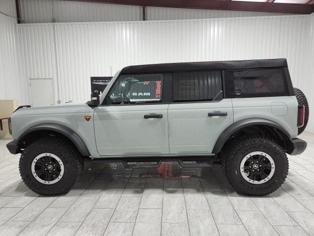 new 2024 Ford Bronco car, priced at $61,418