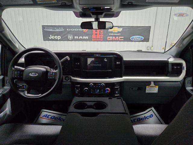 new 2025 Ford F-250 car, priced at $60,187