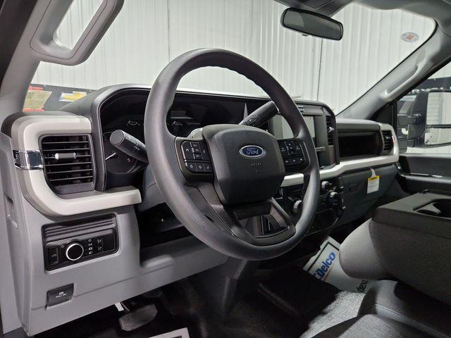 new 2025 Ford F-250 car, priced at $60,187