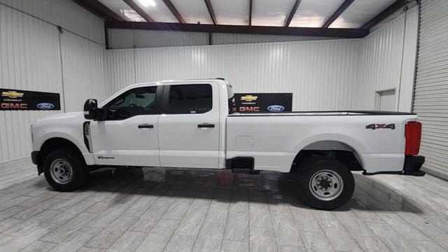 new 2025 Ford F-250 car, priced at $60,187