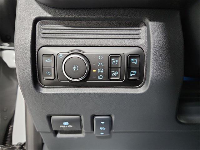 new 2025 Ford F-250 car, priced at $86,906