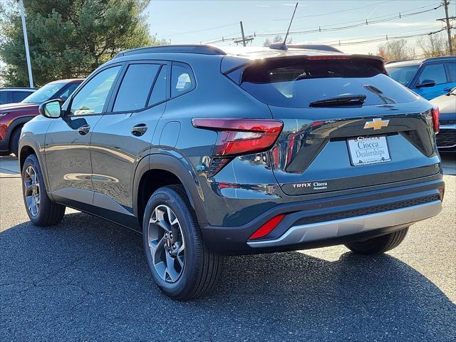 new 2025 Chevrolet Trax car, priced at $24,985