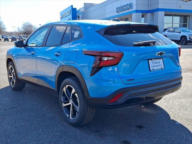 new 2025 Chevrolet Trax car, priced at $25,679