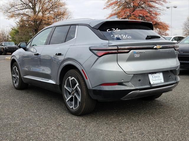 new 2025 Chevrolet Equinox car, priced at $45,090