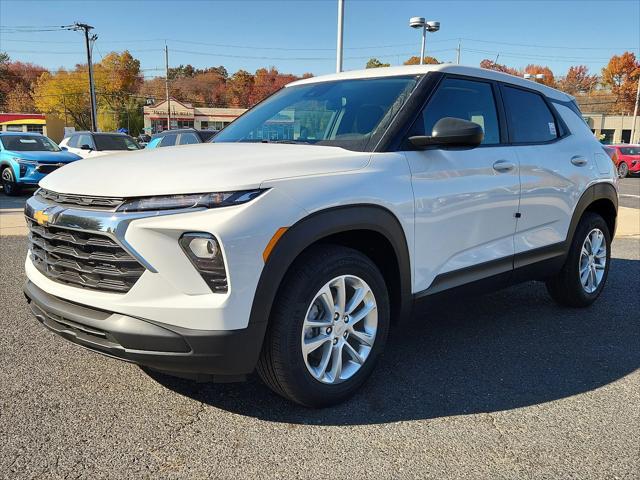 new 2025 Chevrolet TrailBlazer car, priced at $25,680