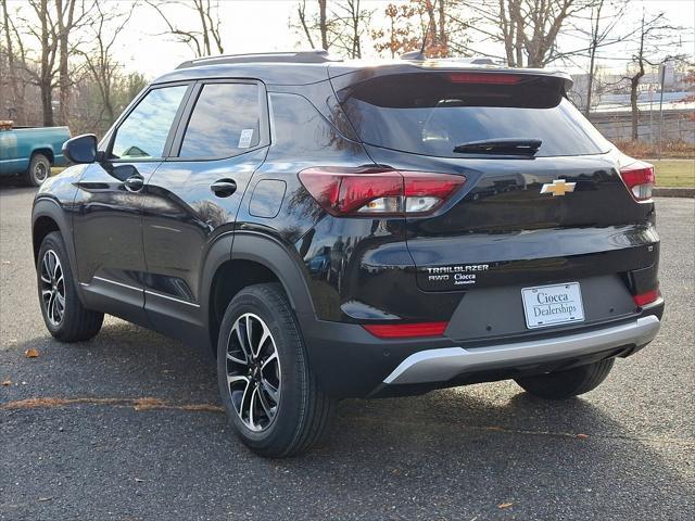 new 2025 Chevrolet TrailBlazer car, priced at $27,990