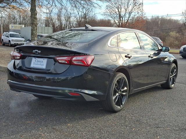 new 2025 Chevrolet Malibu car, priced at $31,490