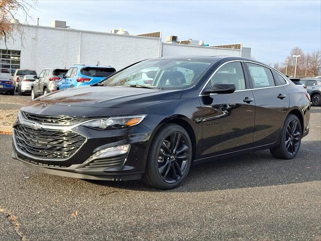 new 2025 Chevrolet Malibu car, priced at $31,490