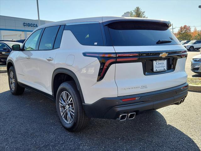 new 2024 Chevrolet Traverse car, priced at $39,270