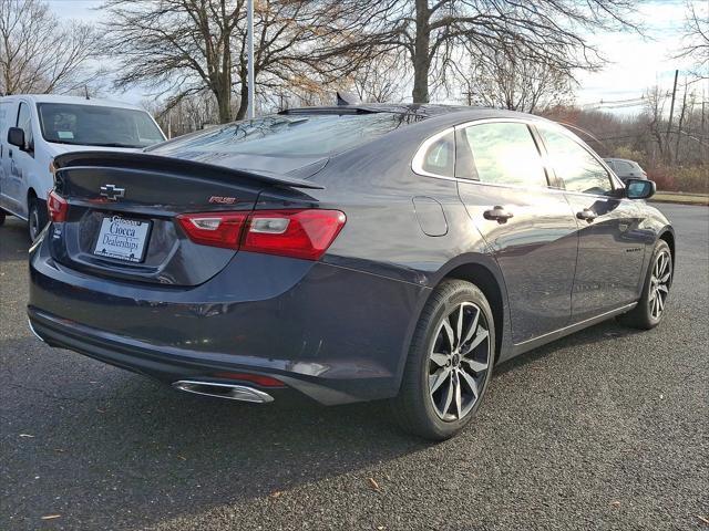 new 2025 Chevrolet Malibu car, priced at $28,245