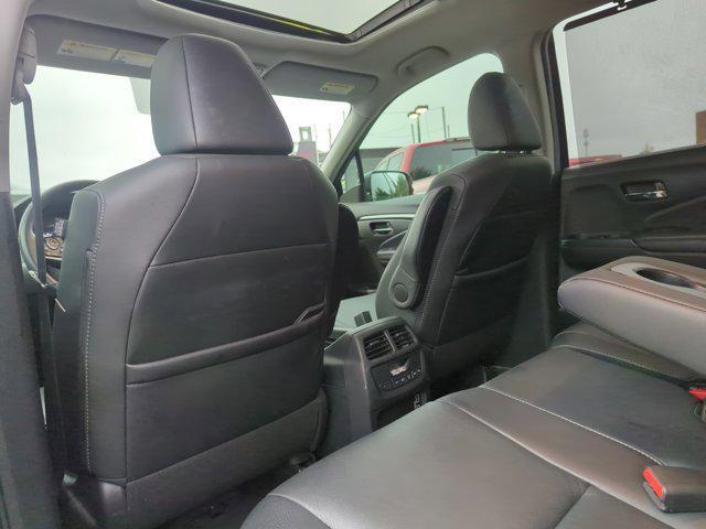 used 2022 Honda Pilot car, priced at $31,610