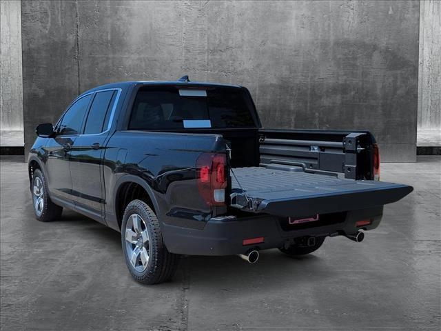 new 2025 Honda Ridgeline car, priced at $40,195