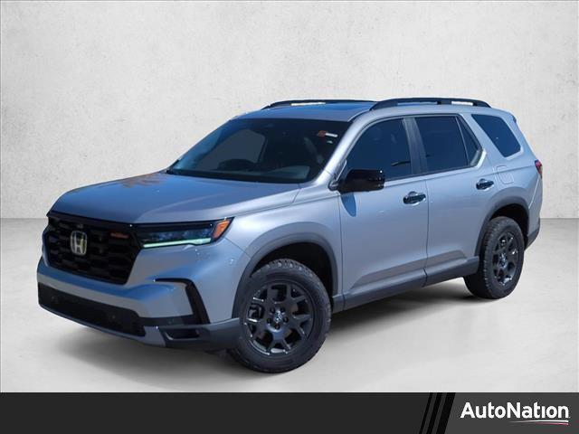 new 2025 Honda Pilot car, priced at $49,032