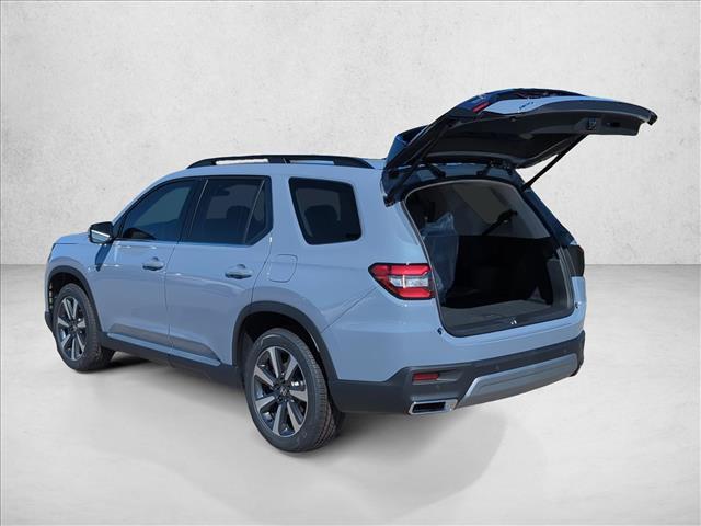 new 2025 Honda Pilot car, priced at $48,903