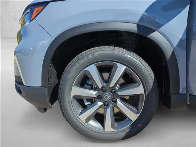 new 2025 Honda Pilot car, priced at $48,903