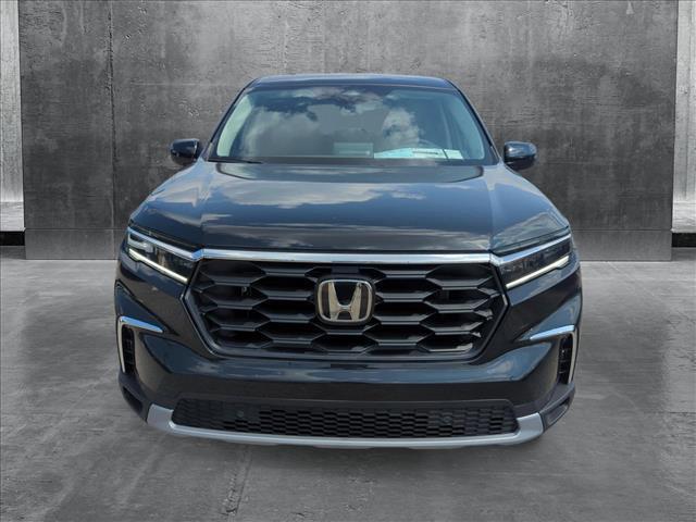 new 2025 Honda Pilot car, priced at $44,808