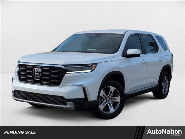 new 2025 Honda Pilot car, priced at $46,960