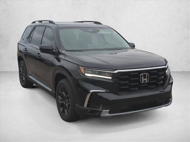 new 2025 Honda Pilot car, priced at $48,739