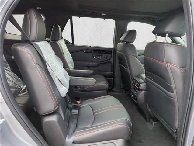 new 2025 Honda Pilot car, priced at $47,787