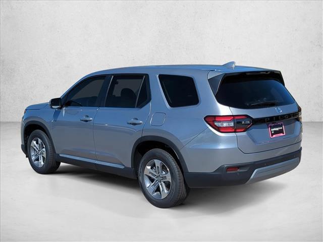 new 2025 Honda Pilot car, priced at $43,498