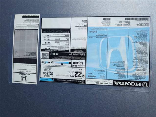 new 2025 Honda Pilot car, priced at $43,498