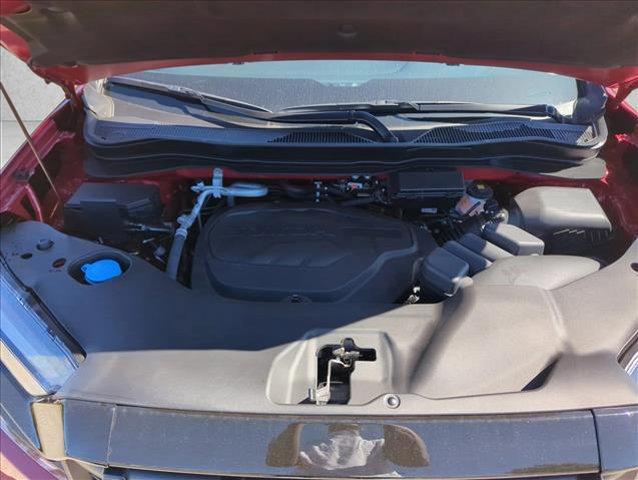 new 2025 Honda Ridgeline car, priced at $42,192