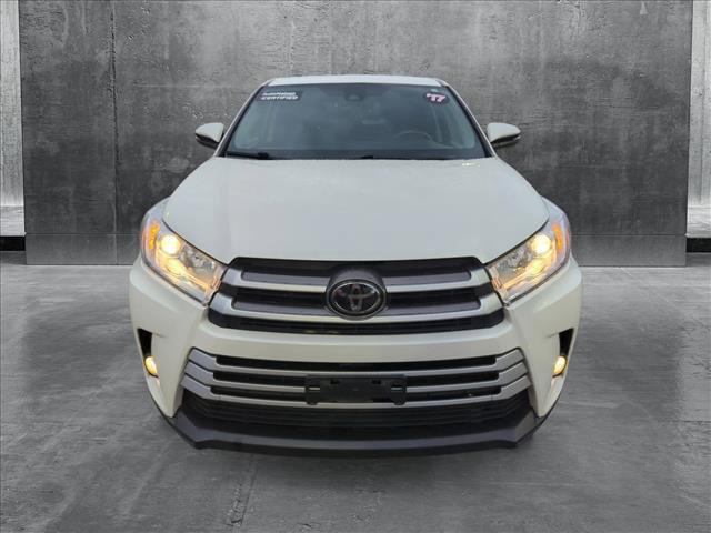 used 2017 Toyota Highlander car, priced at $21,605