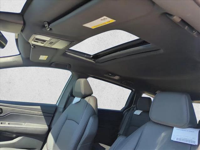 new 2026 Honda Odyssey car, priced at $43,745