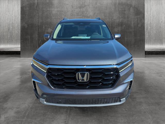 new 2025 Honda Pilot car, priced at $46,038