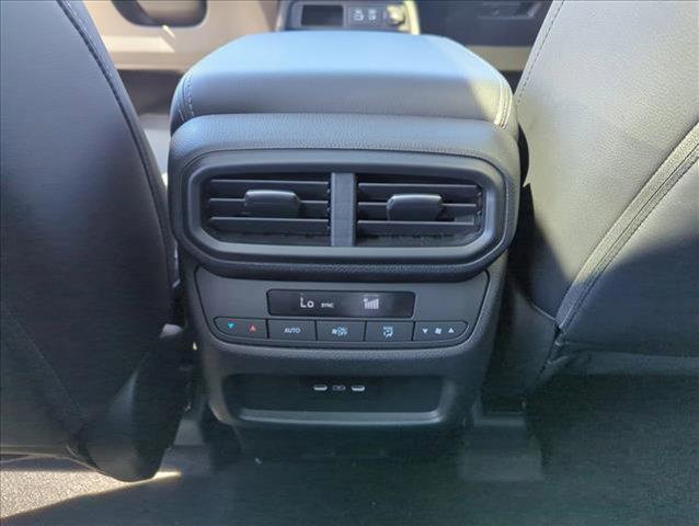new 2025 Honda Pilot car, priced at $46,538