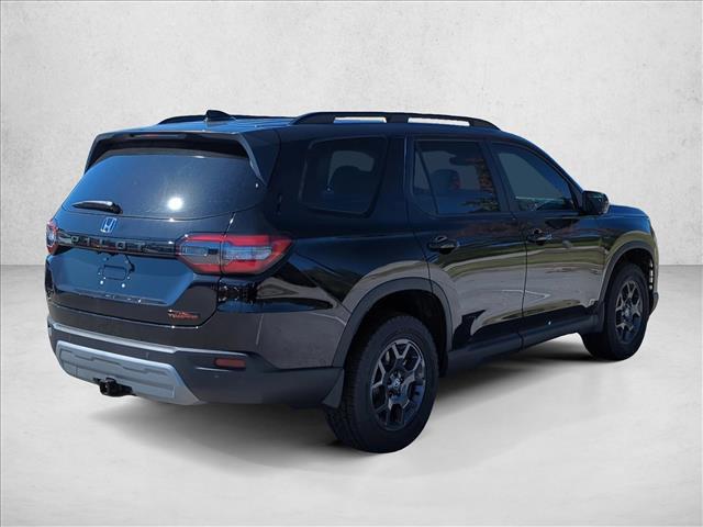 new 2025 Honda Pilot car, priced at $47,832