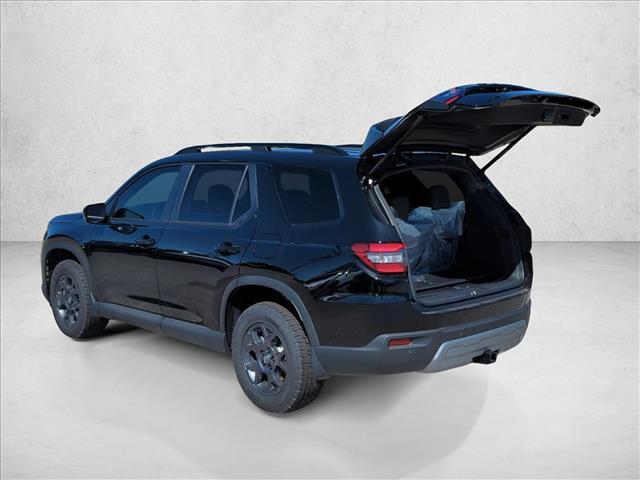 new 2025 Honda Pilot car, priced at $47,832