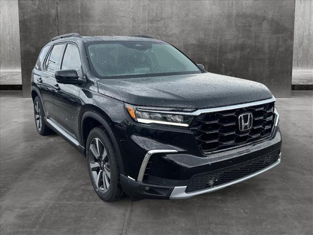 new 2025 Honda Pilot car, priced at $43,120