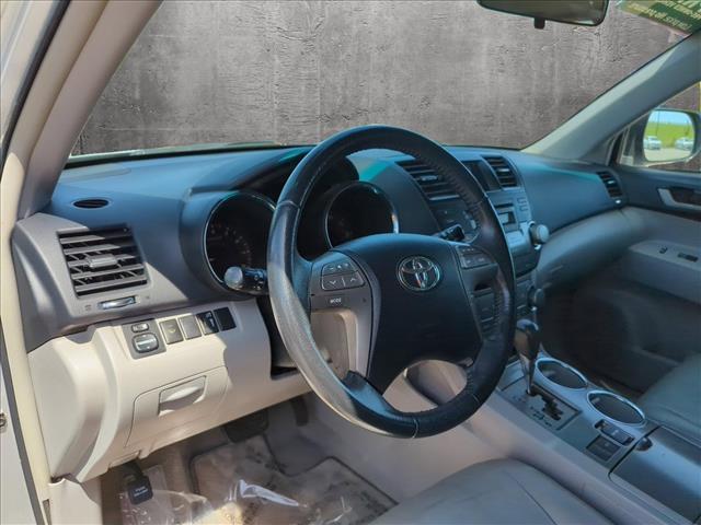 used 2010 Toyota Highlander car, priced at $8,399