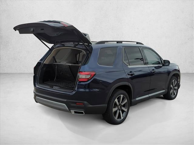 used 2023 Honda Pilot car, priced at $37,998