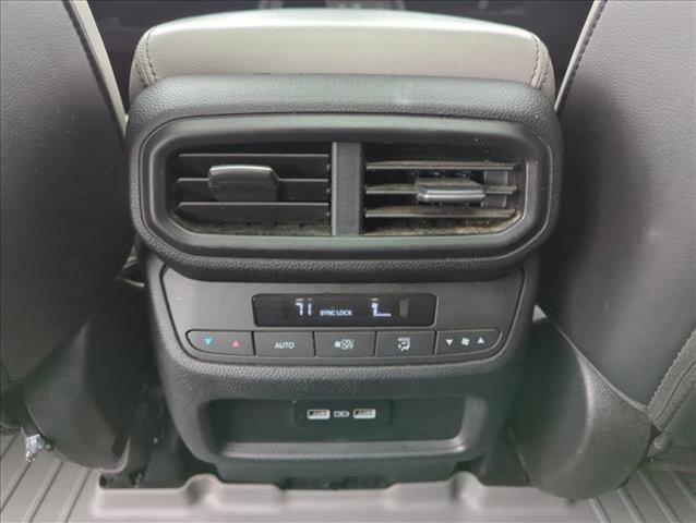 used 2023 Honda Pilot car, priced at $37,998