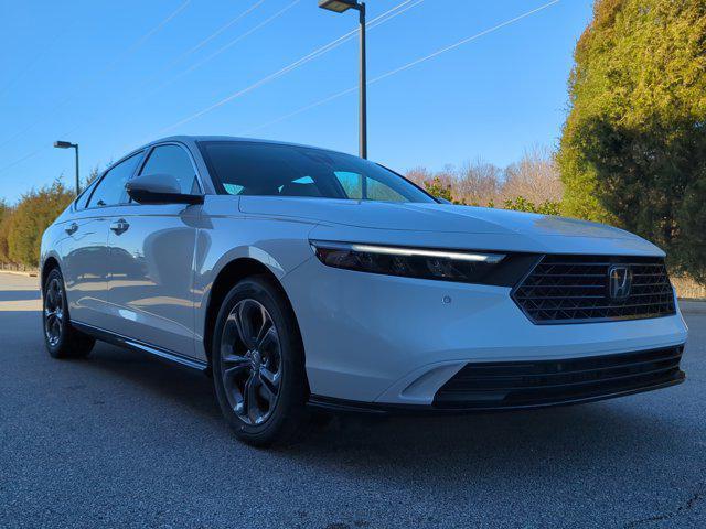used 2025 Honda Accord Hybrid car, priced at $32,299