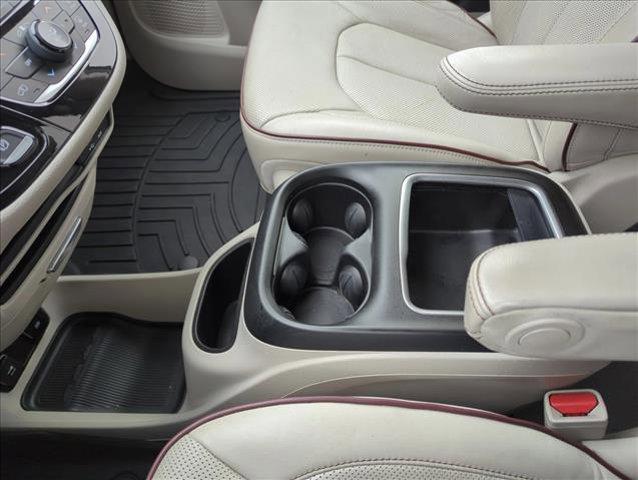 used 2020 Chrysler Pacifica car, priced at $15,998